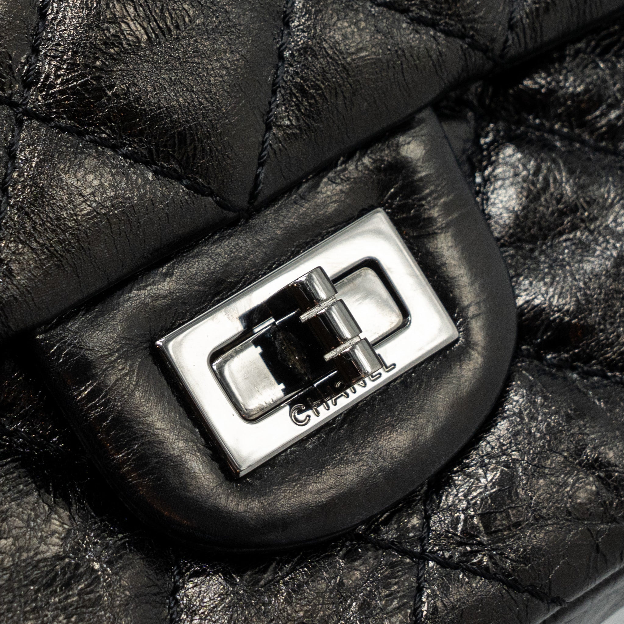 chanel-2-55-226-reissue-double-flap-bag-grained-calfskin-black-shw