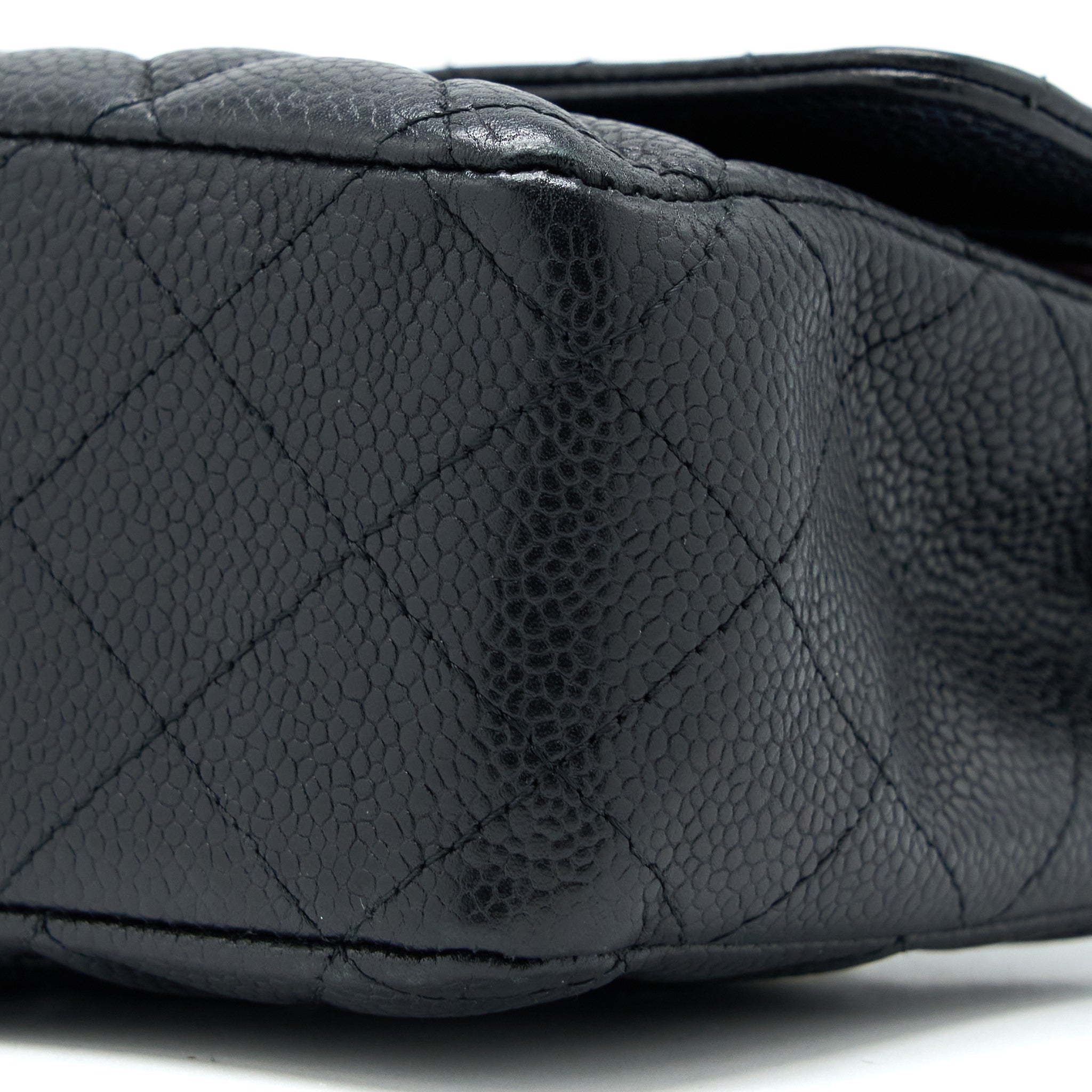 chanel-medium-classic-double-flap-bag-caviar-black-shw
