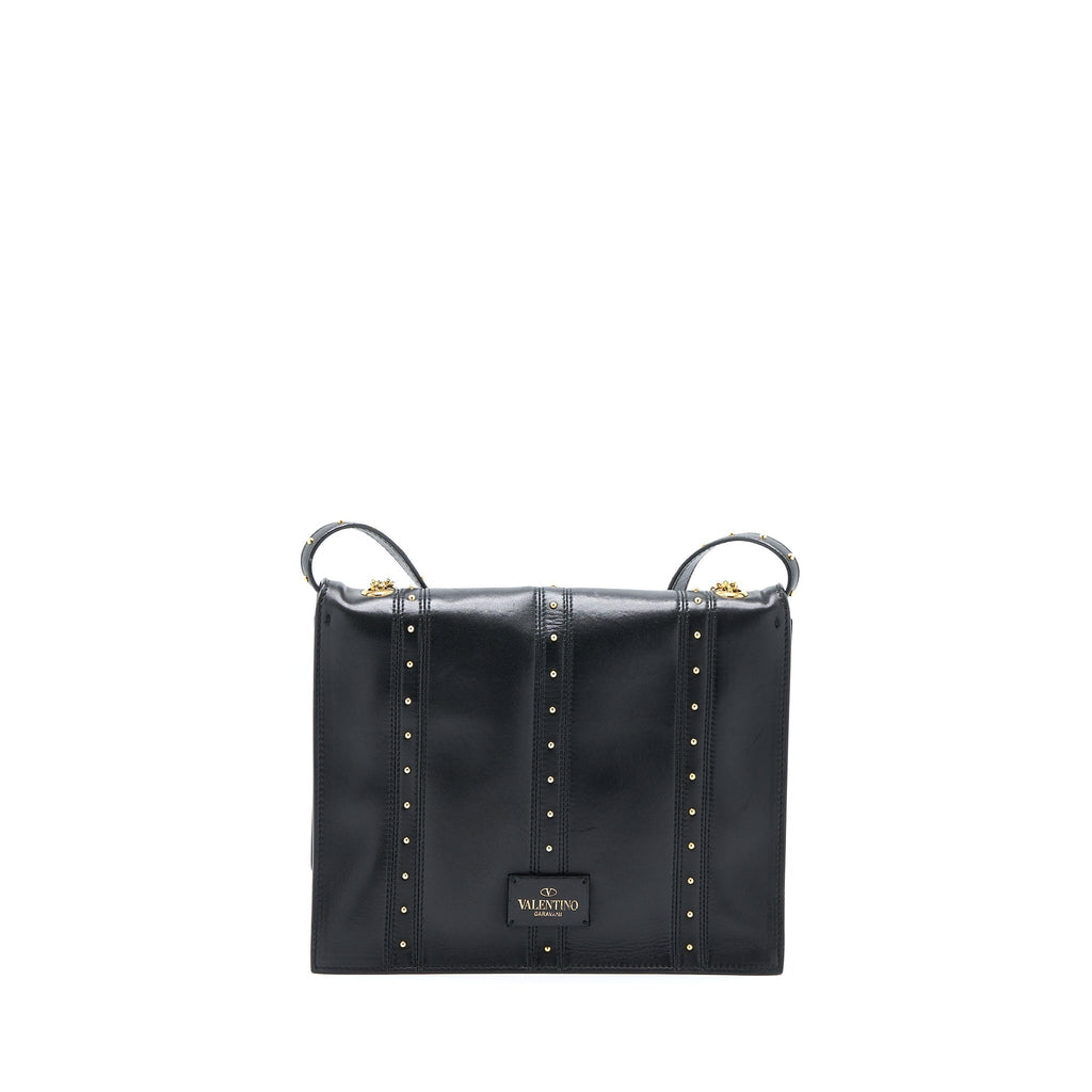 valentino-rockstud-flap-bag-lambskin-black-ghw