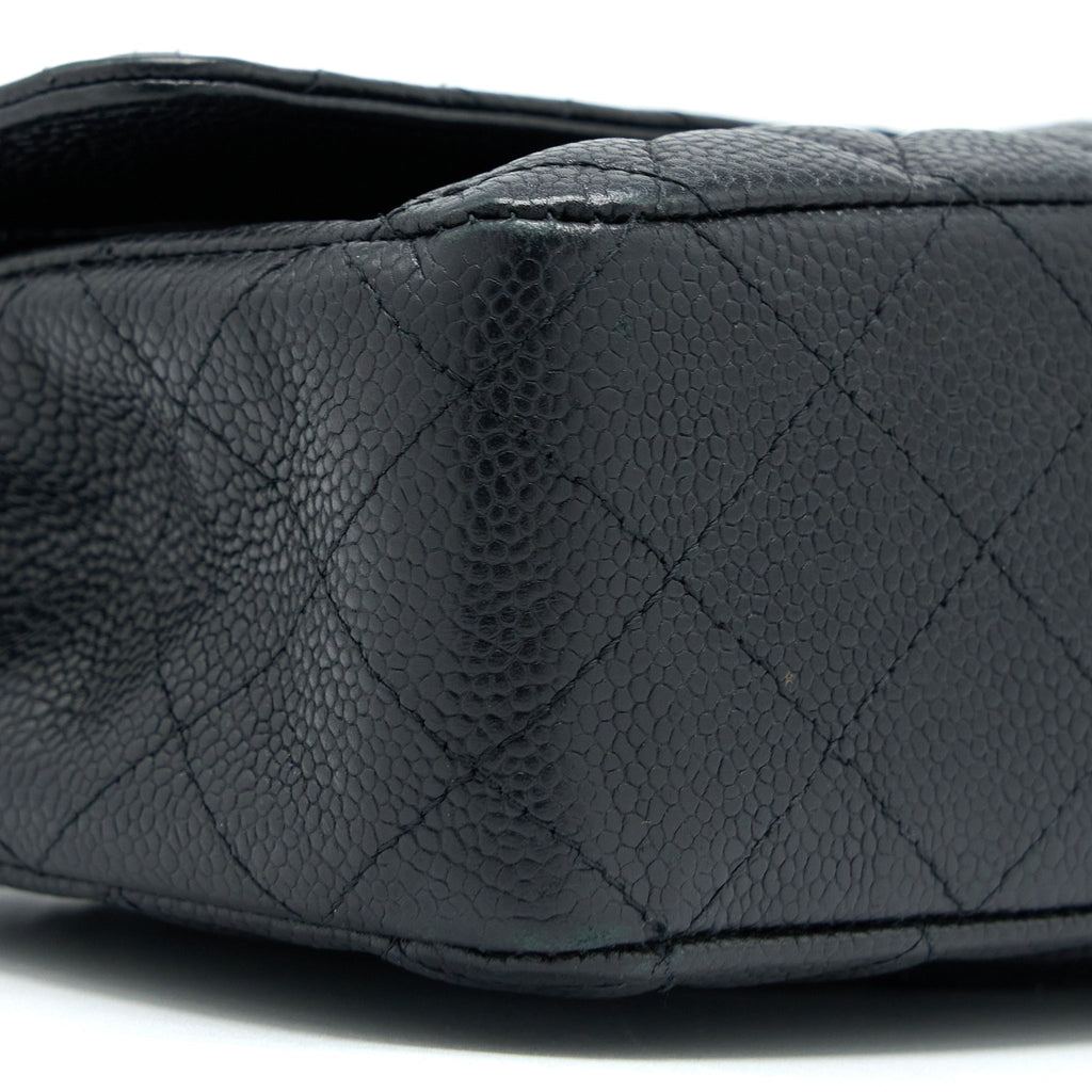chanel-medium-classic-double-flap-bag-caviar-black-shw