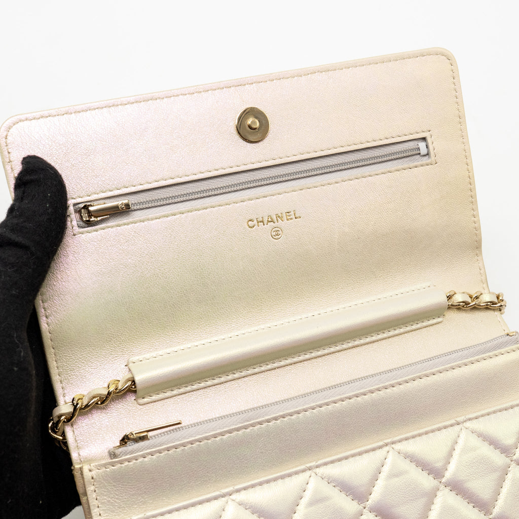 chanel-wallet-on-chain-lambskin-iridescent-ivory-lghw-copy