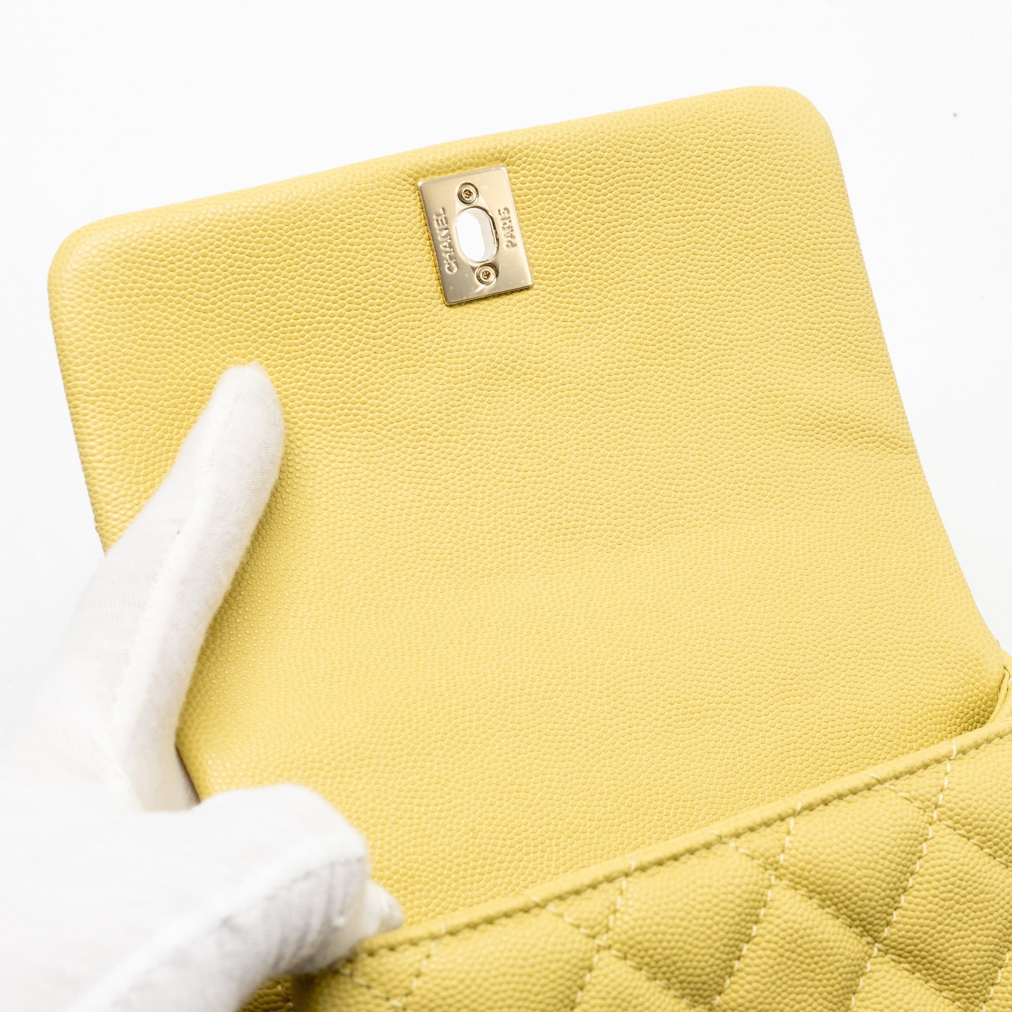chanel-mini-coco-handle-caviar-light-green-lghw