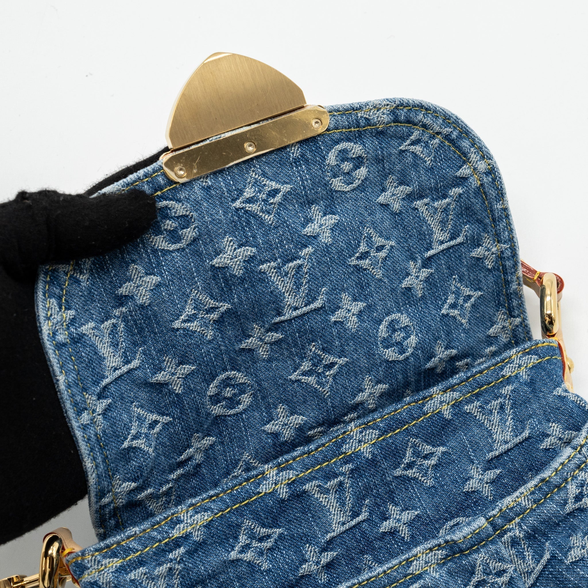 louis-vuitton-sunset-bag-denim-ghw-new-version