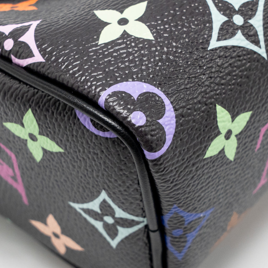 lv-black-1