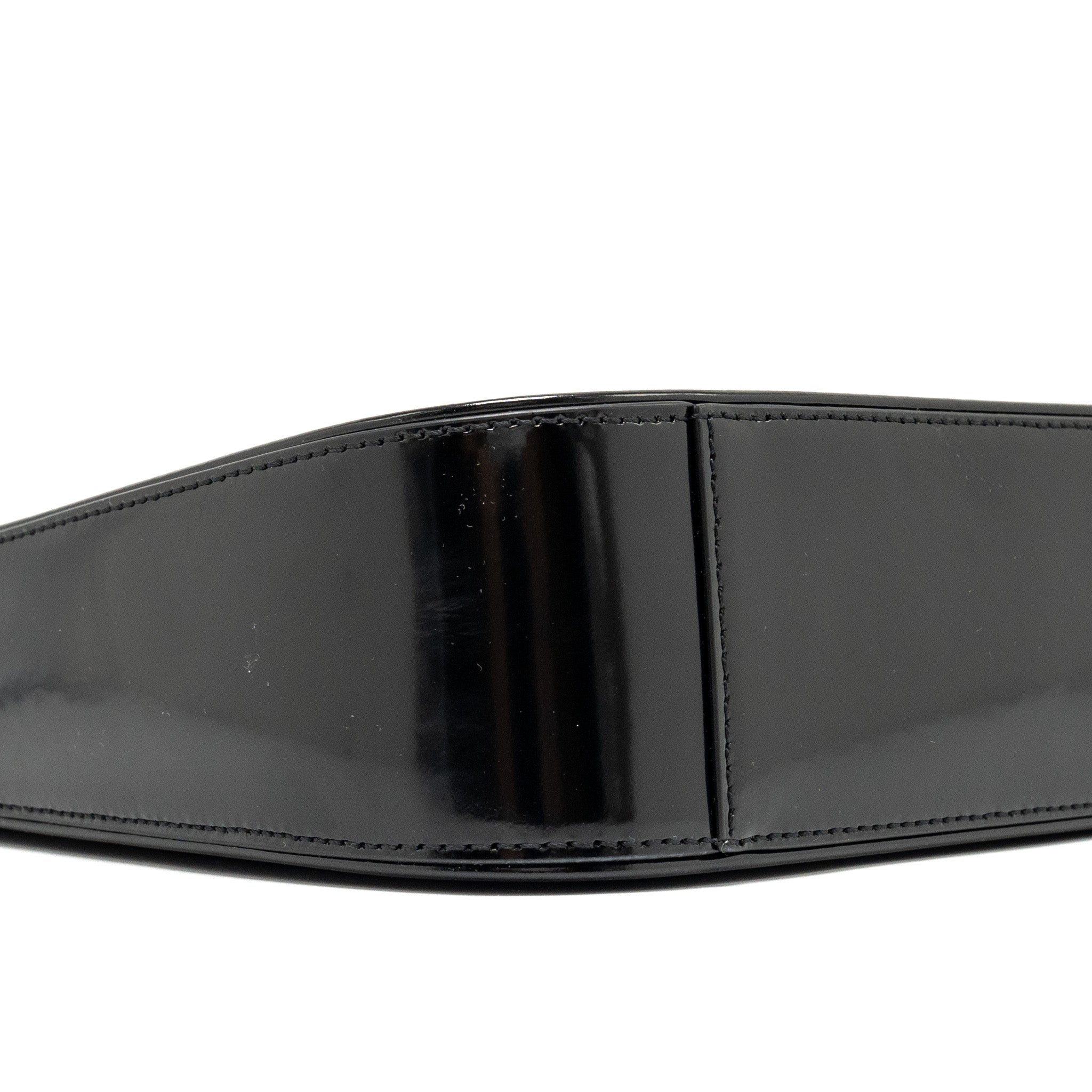 saint-laurent-le-5-a-7-shiny-calfskin-leather-black-shw
