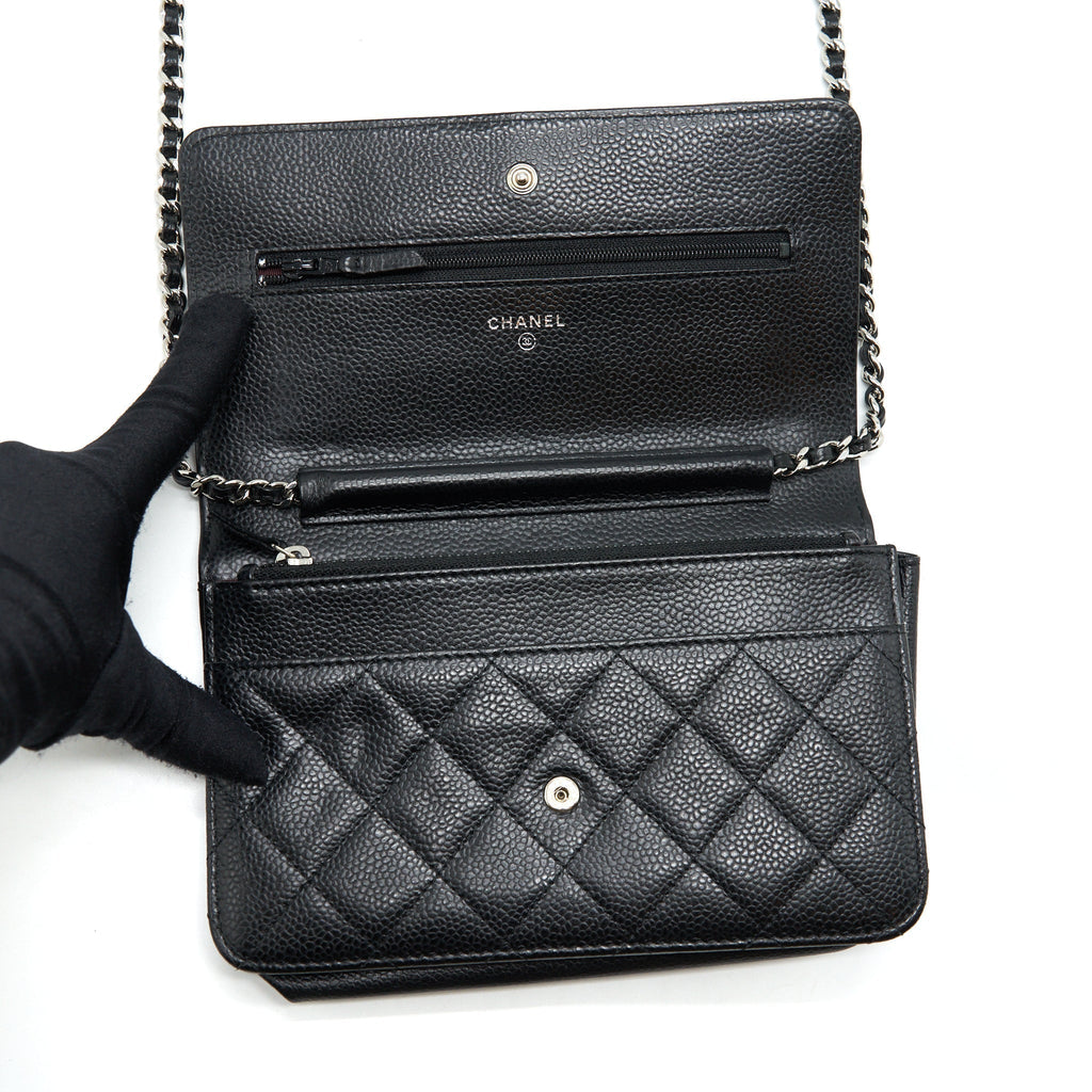 chanel-classic-wallet-on-chain-caviar-black-shw-4