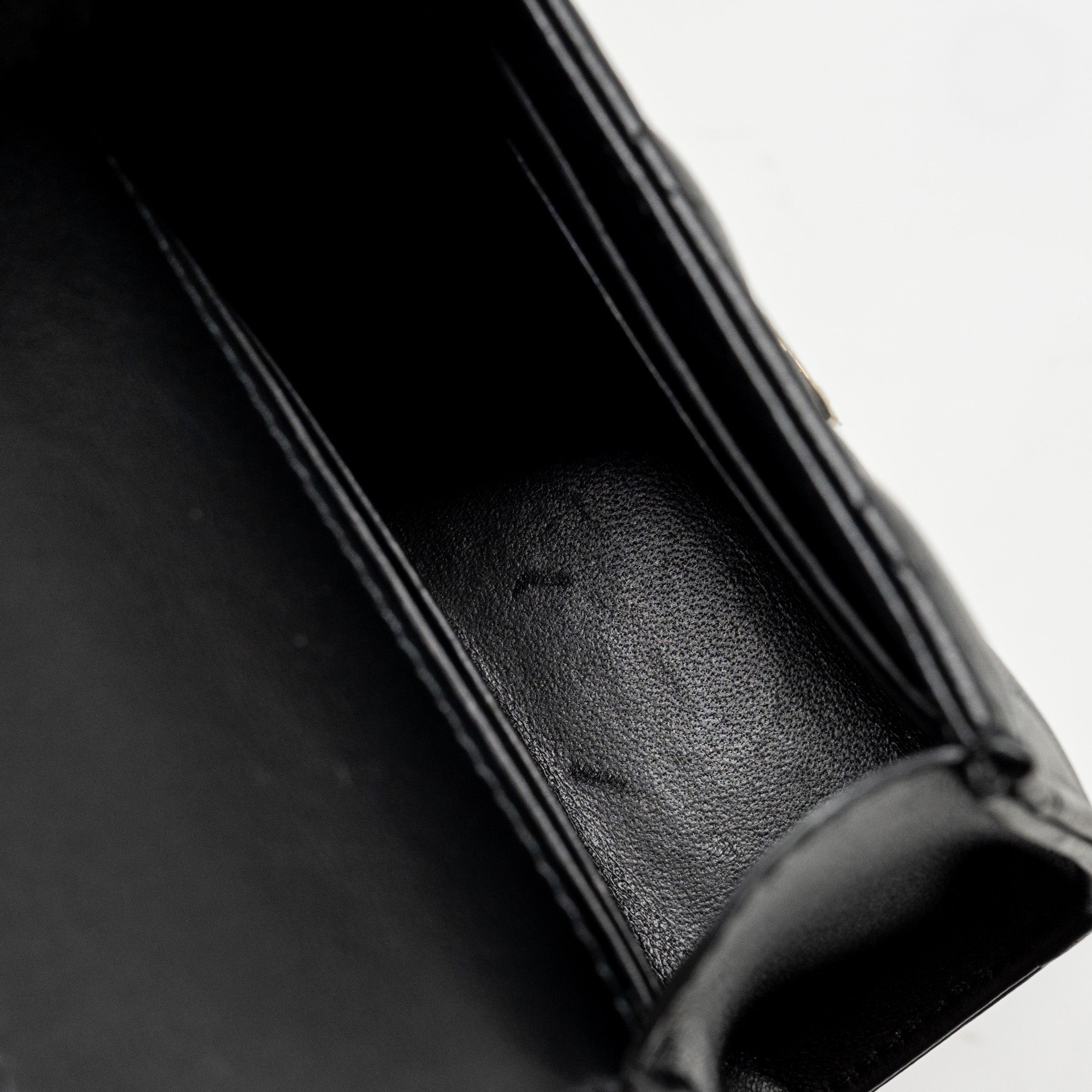 chanel-detailed-top-handle-mini-clutch-with-chain-lambskin-black-lghw-microchip