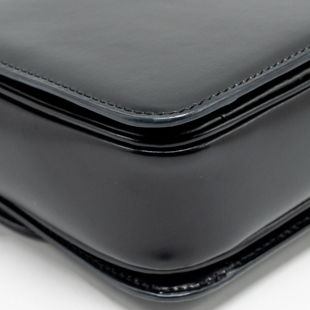 celine-teen-triomphe-bag-shiny-calfskin-black-ghw