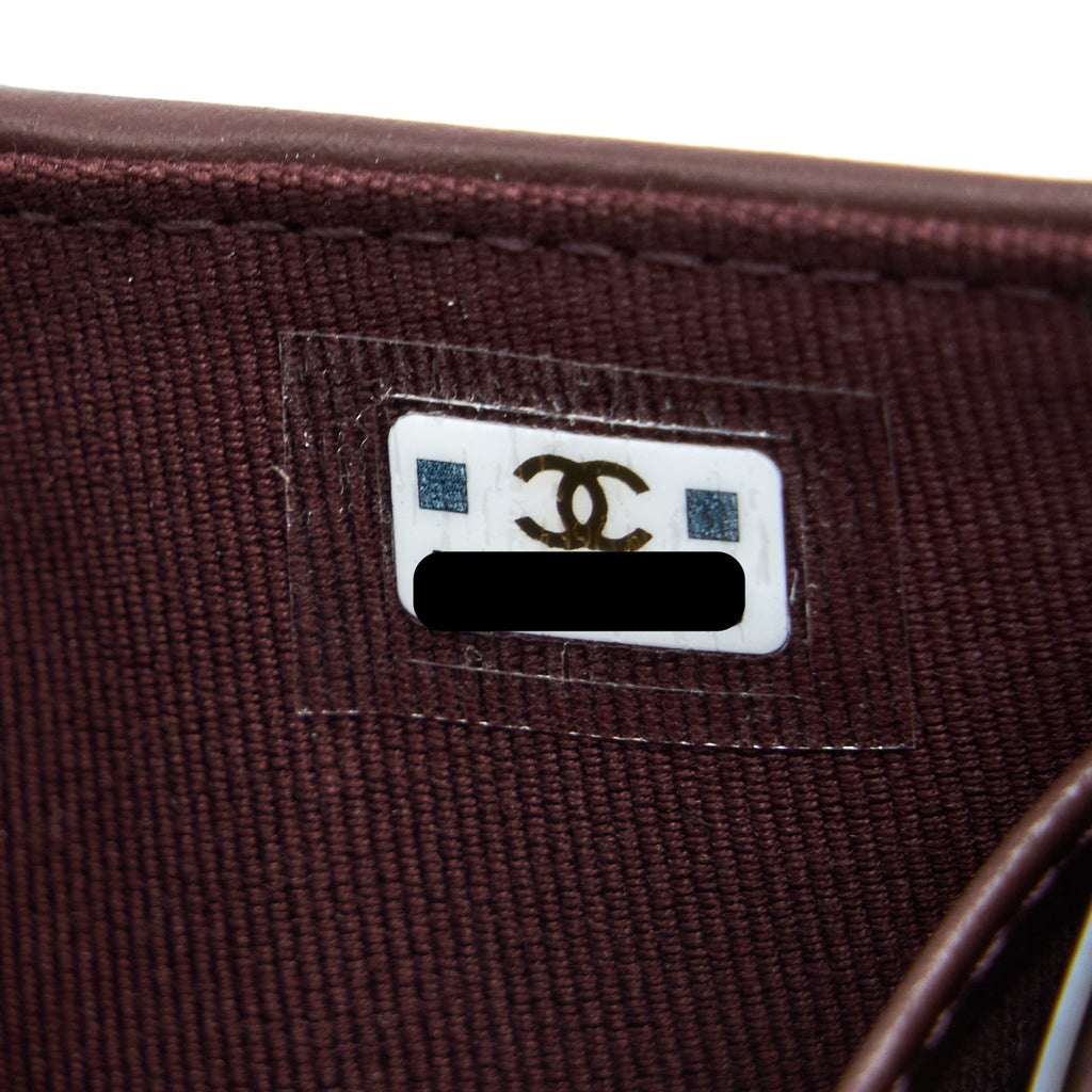chanel-small-compact-wallet-caviar-black-lghw-microchip-1