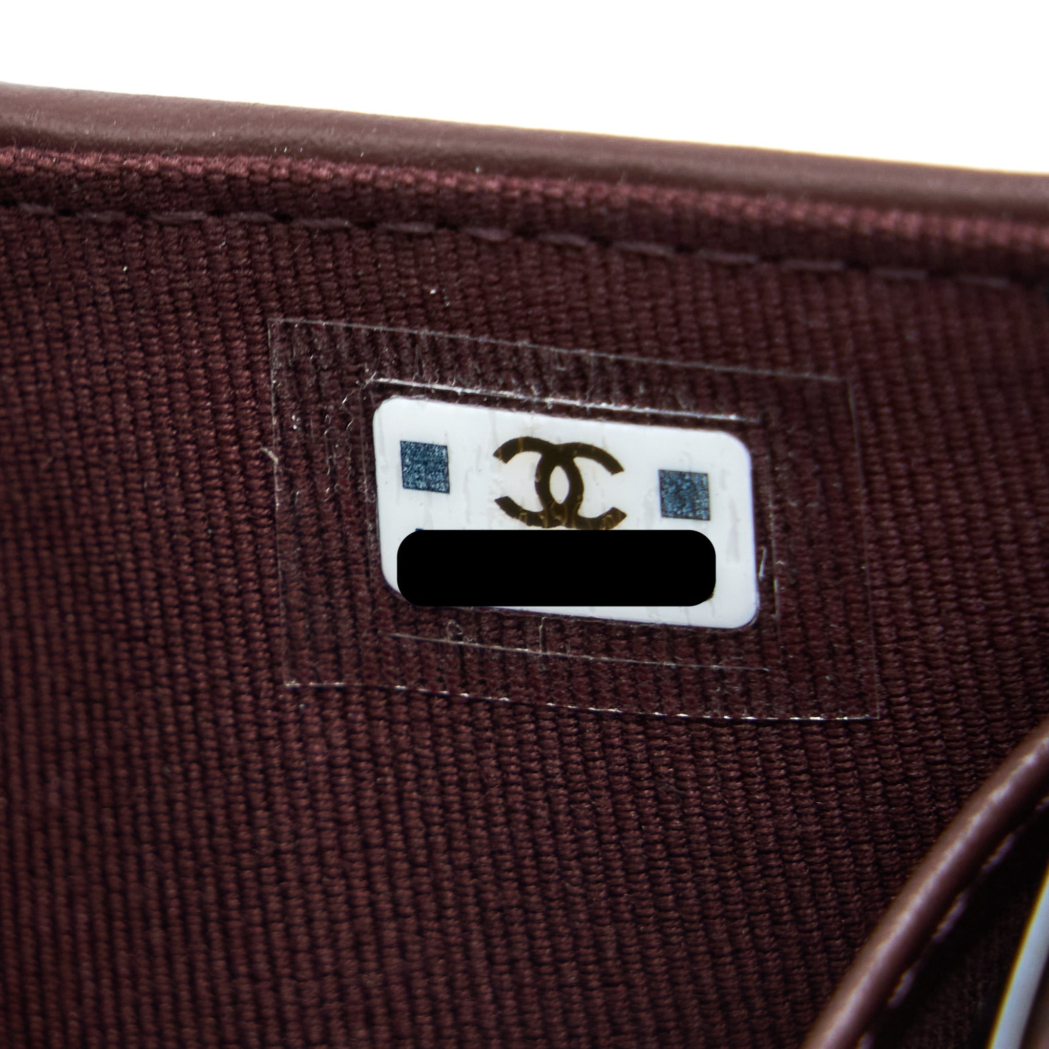 chanel-small-compact-wallet-caviar-black-lghw-microchip-1