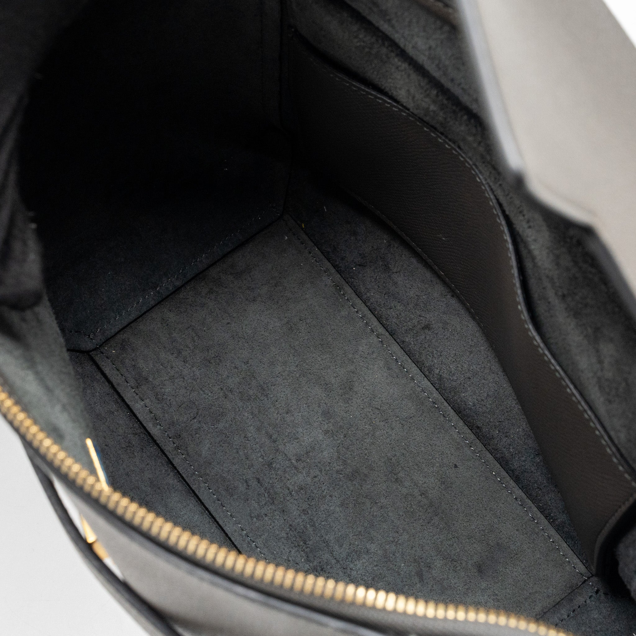 celine-micro-belt-bag-grained-calfskin-grey-ghw-3