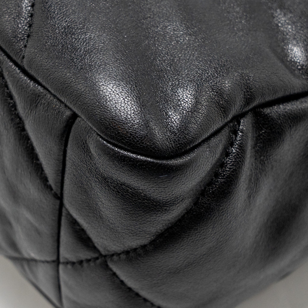 chanel-19bag-black