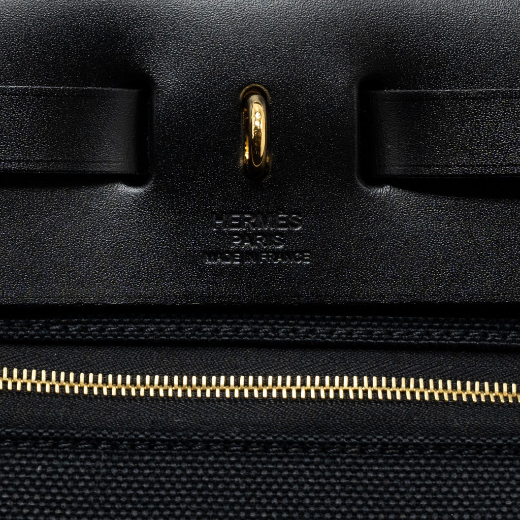 hermes-herbag-zip-31-bag-canvas-hunter-leather-black-ghw-stamp-b