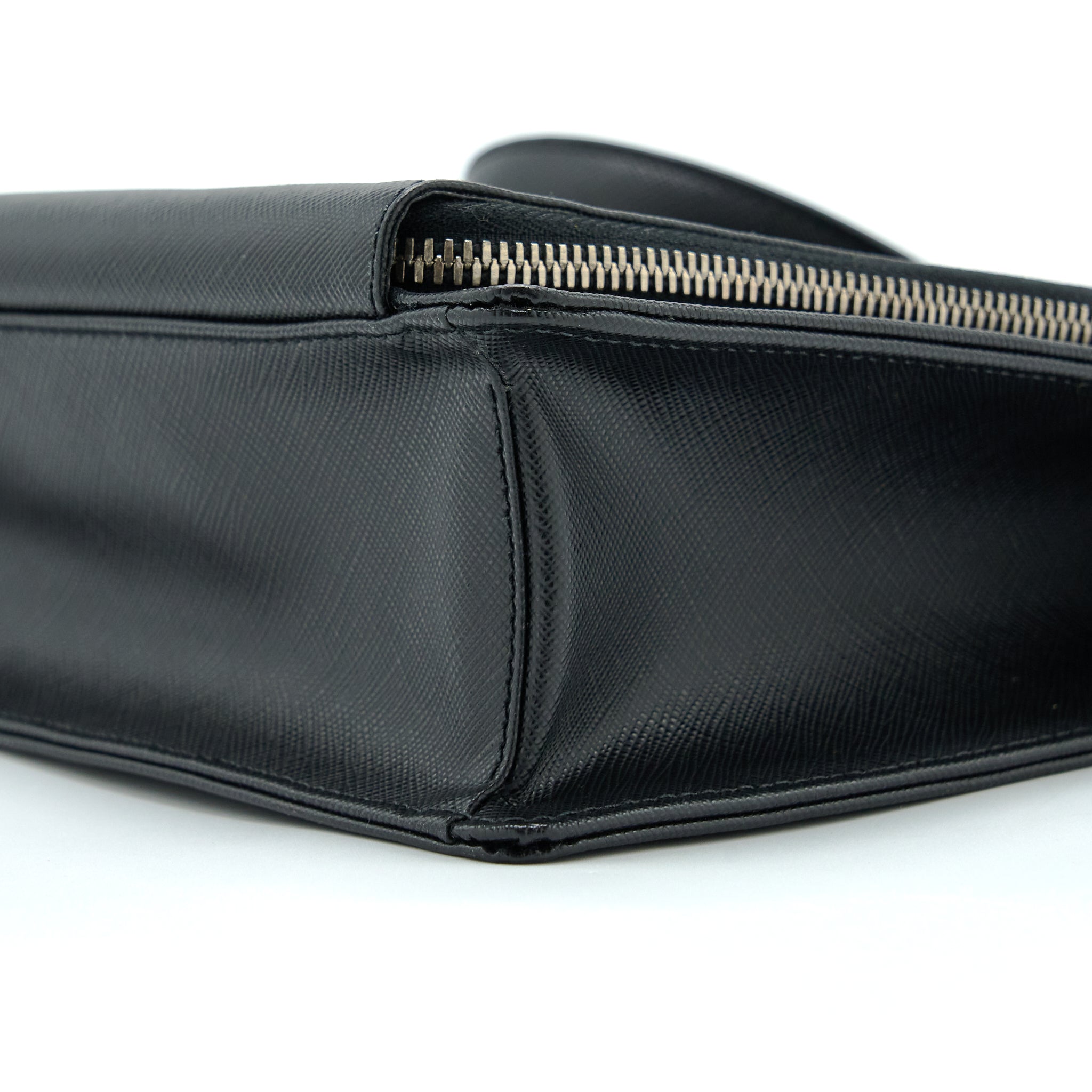prada-saffiano-briefcase-black-shw