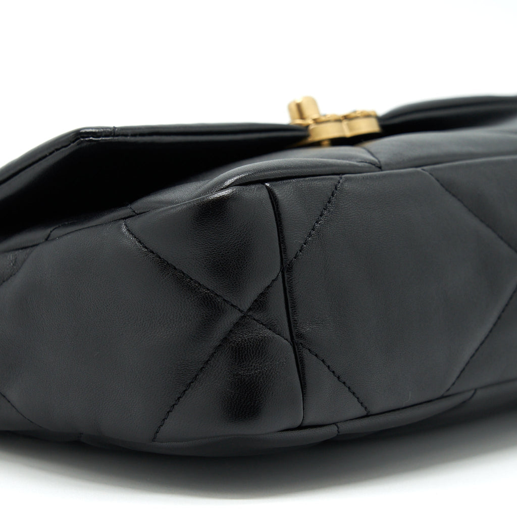 chanel-19-small-bag-lambskin-black-multicolour-hardware