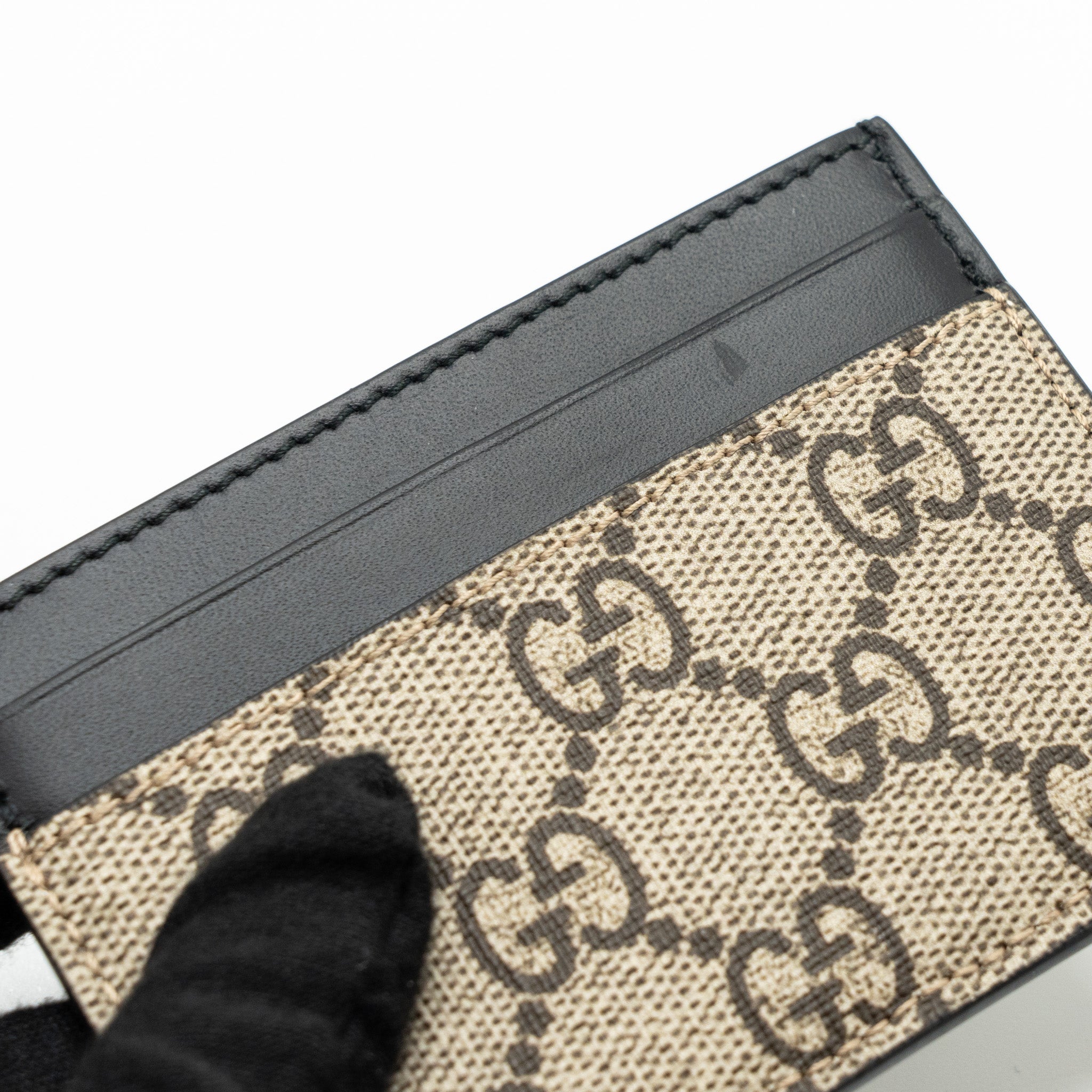 gucci-tiger-print-gg-supreme-card-holder