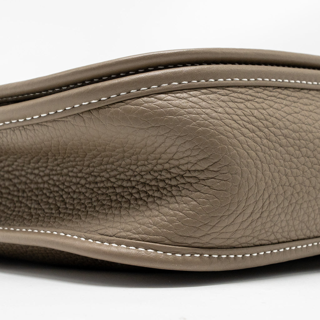 hermes-evelyn-29-clemence-etoupe-ghw-stamp-z