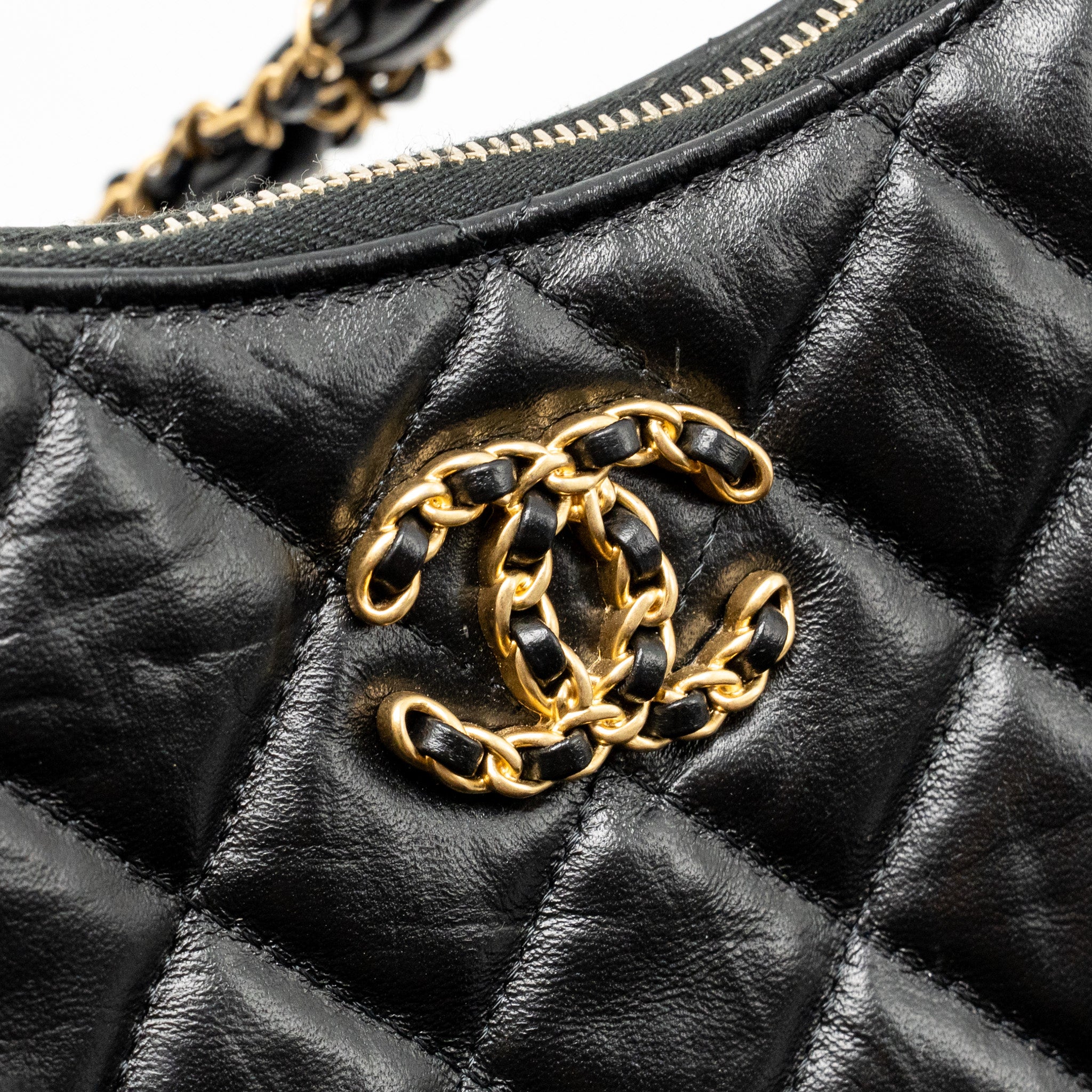 chanel-hobo-bag