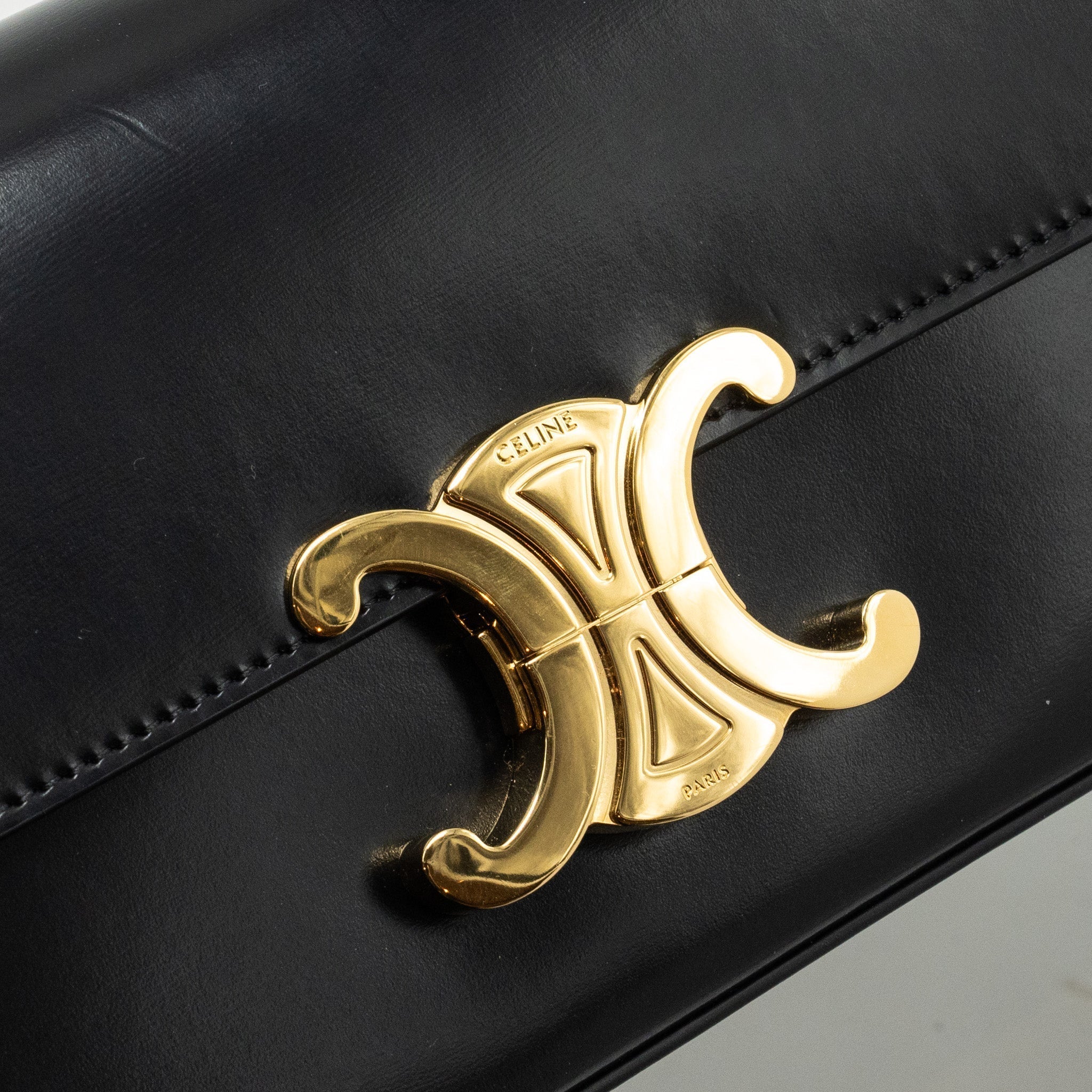 celine-triomphe-chain-shoulder-bag-shiny-calfskin-black-ghw