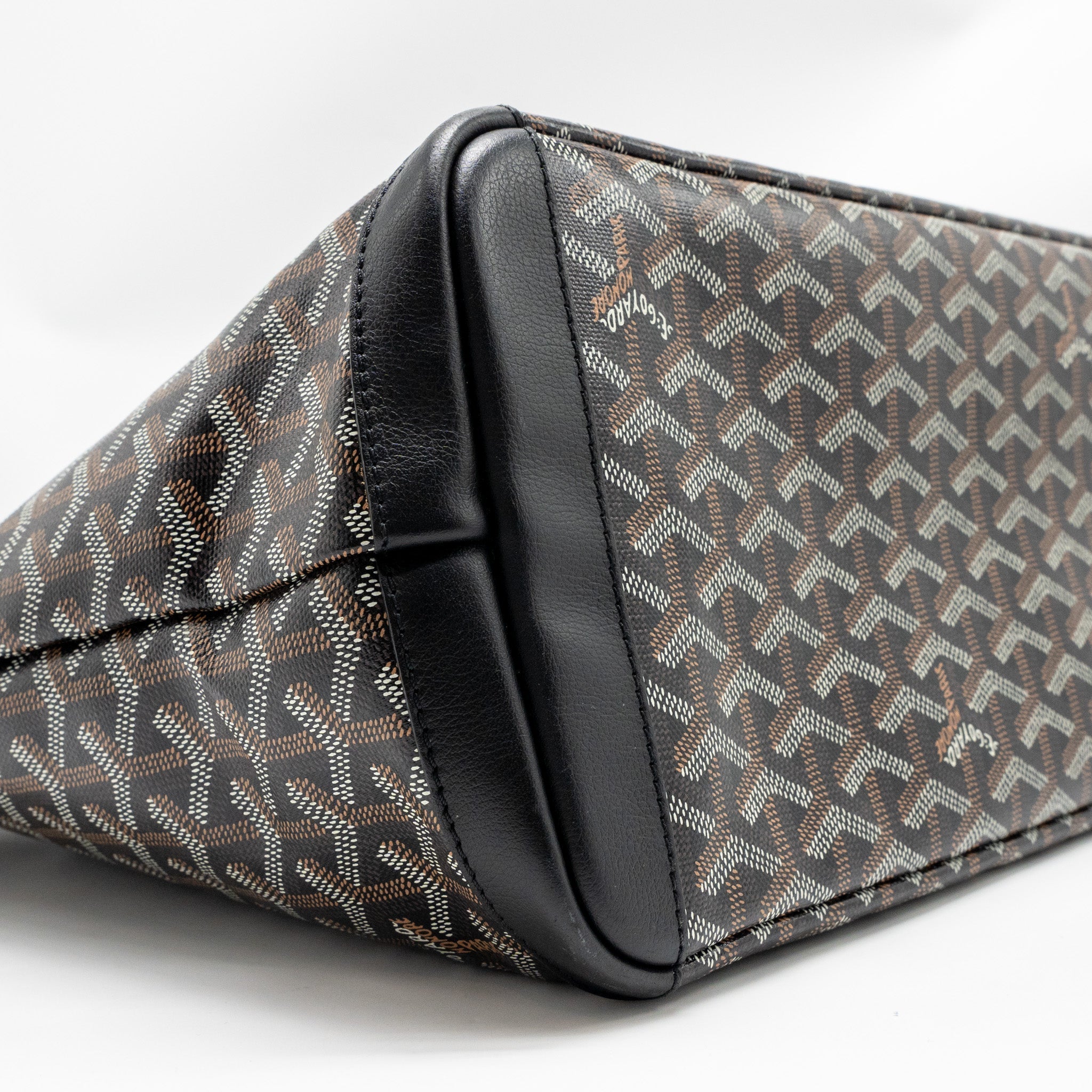 goyard-artois-bag-pm-goyardine-canvas-chevroches-calfskin-black-shw