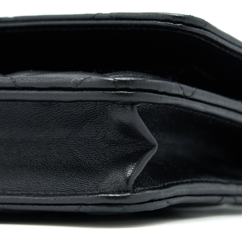 chanel-ribbon-wallet-on-chain-lambskin-black-lghw-microchip-1