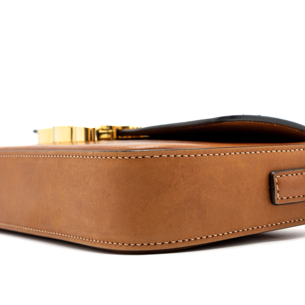 celine-triomphe-shoulder-bag-natural-calfskin-tan-ghw