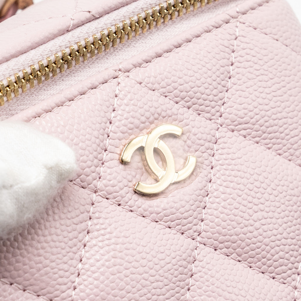 chanel-mini-vanity-with-chain-caviar-lghw