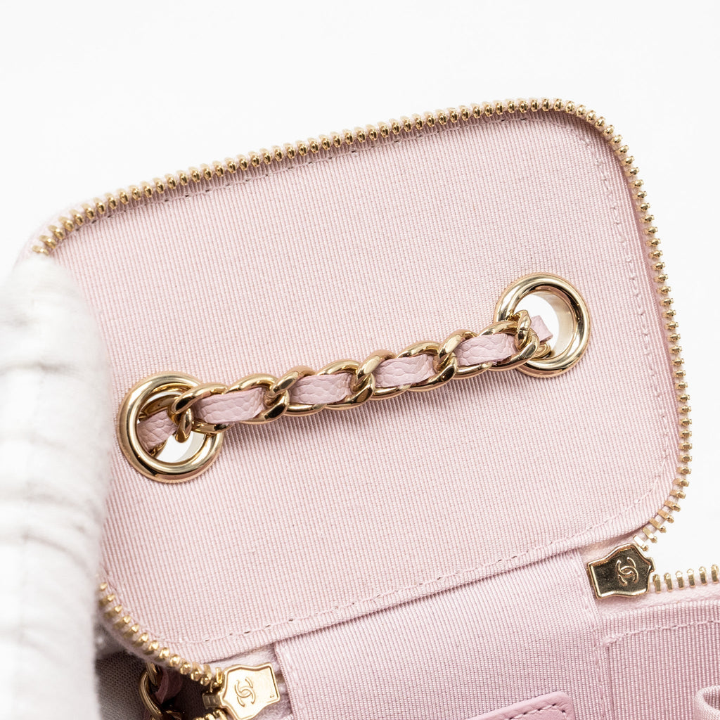 chanel-mini-vanity-with-chain-caviar-lghw