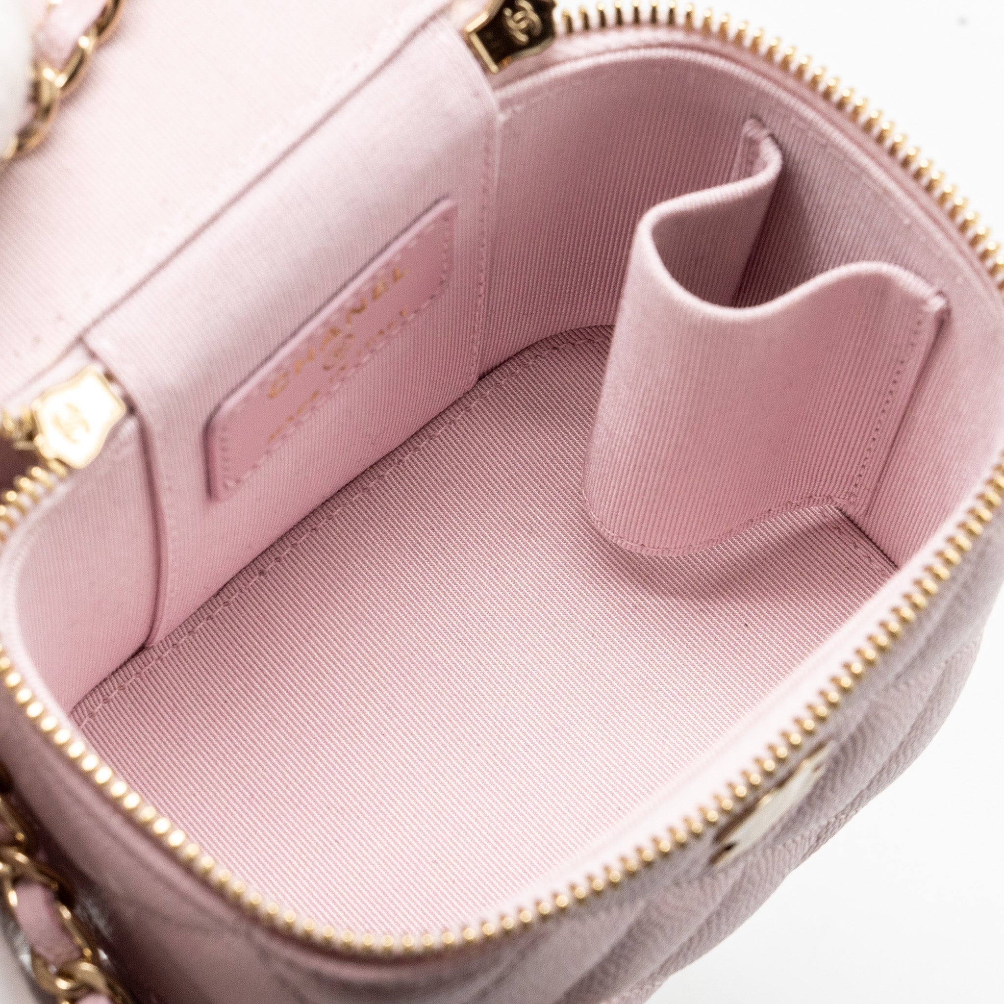 chanel-mini-vanity-with-chain-caviar-lghw