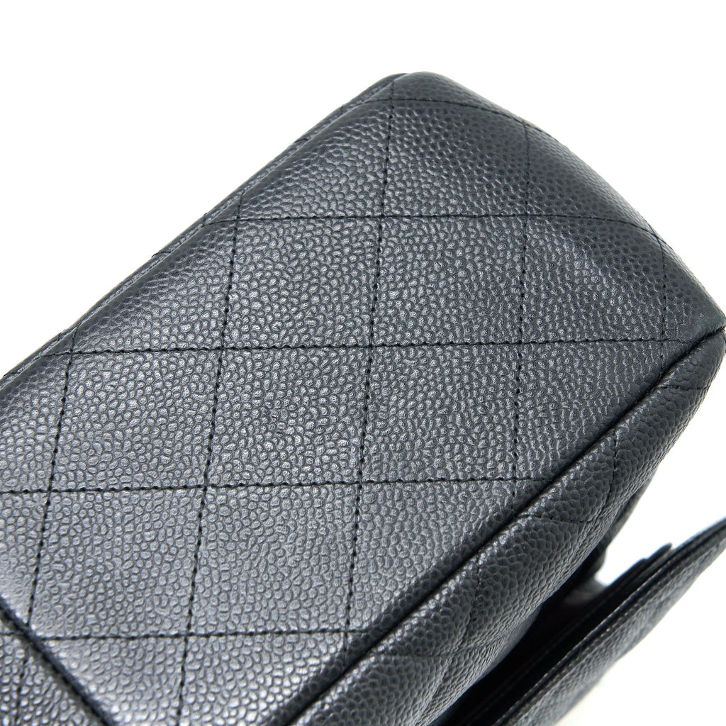 chanel-classic-jumbo-flap-bag-caviar-black-ghw-1