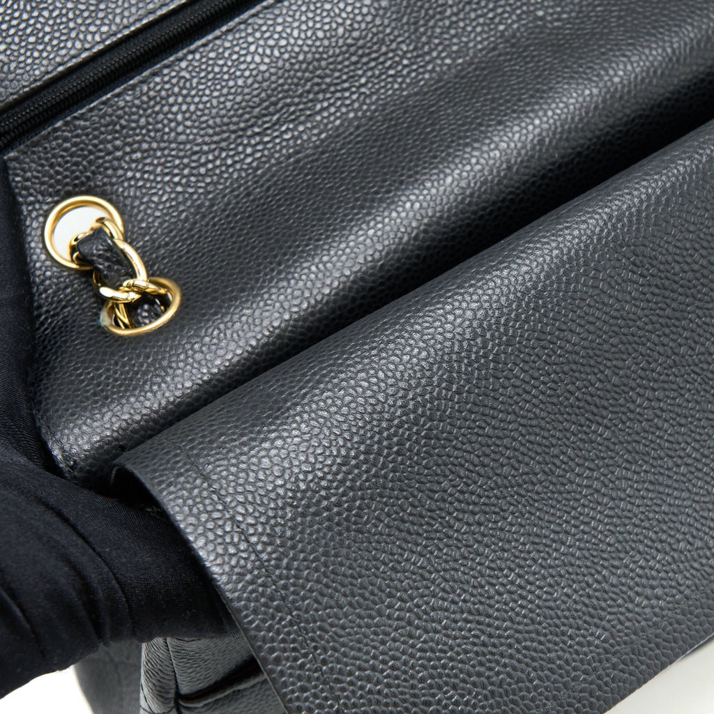 chanel-classic-jumbo-flap-bag-caviar-black-ghw-1