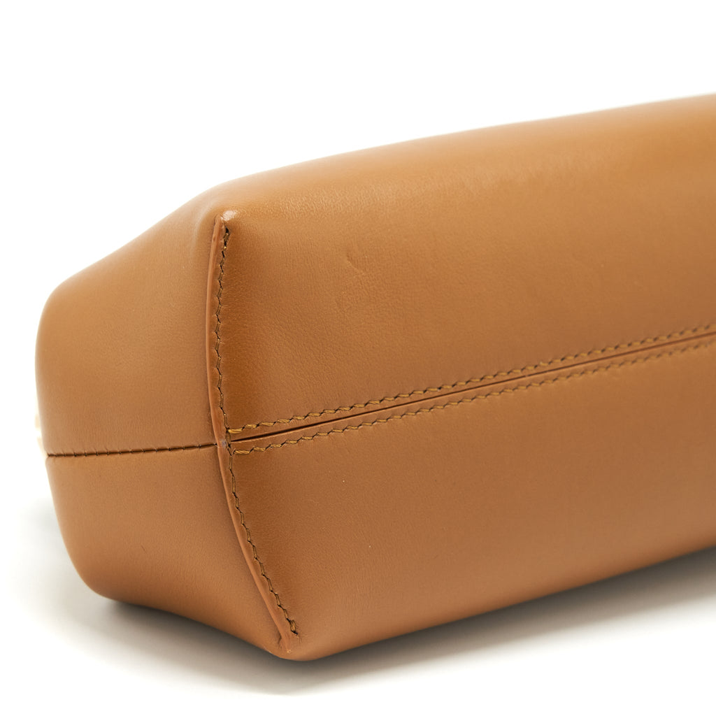 fendi-first-small-pouch-lambskin-caramel-ghw
