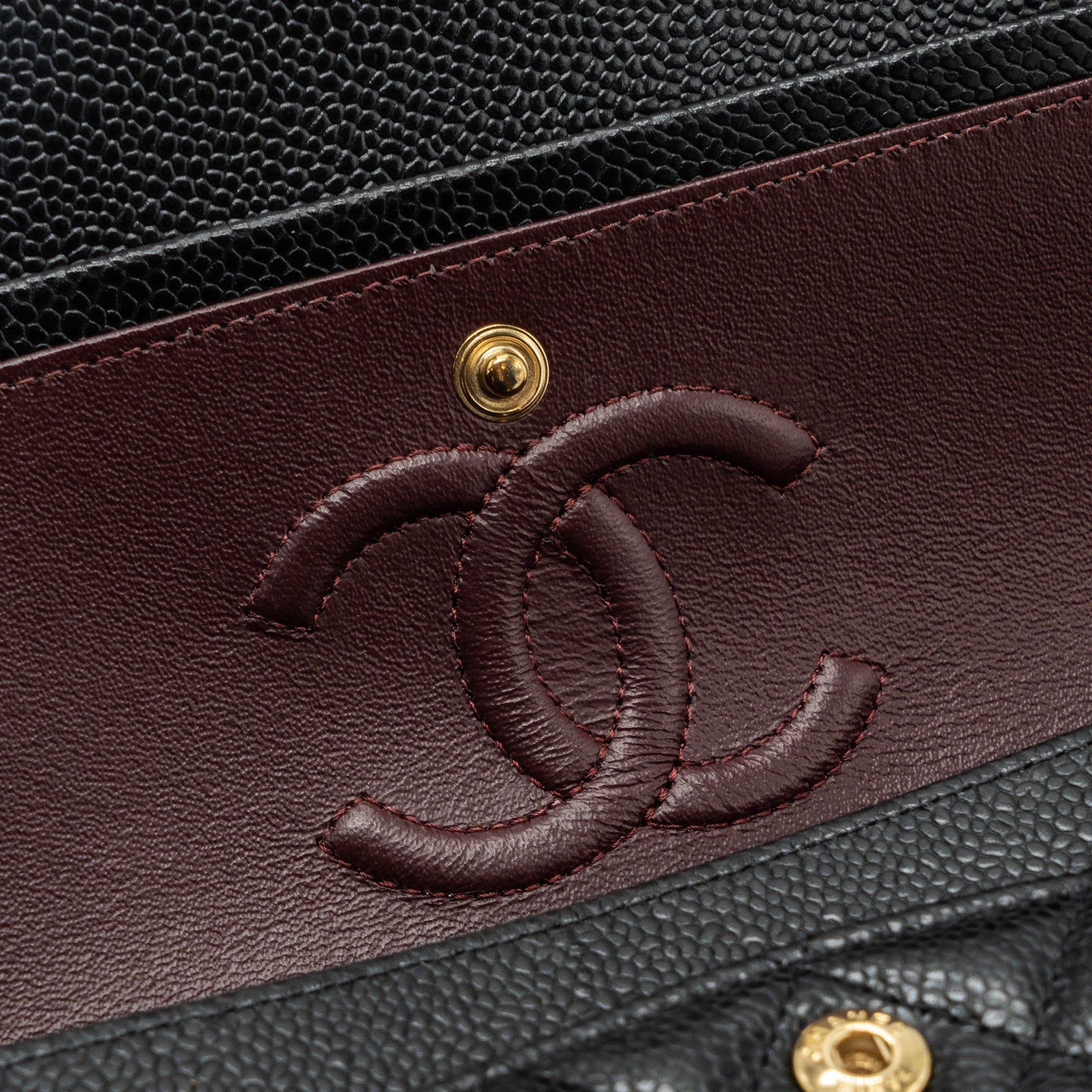 chanel-small-classic-double-flap-bag-caviar-black-ghwmicrochip