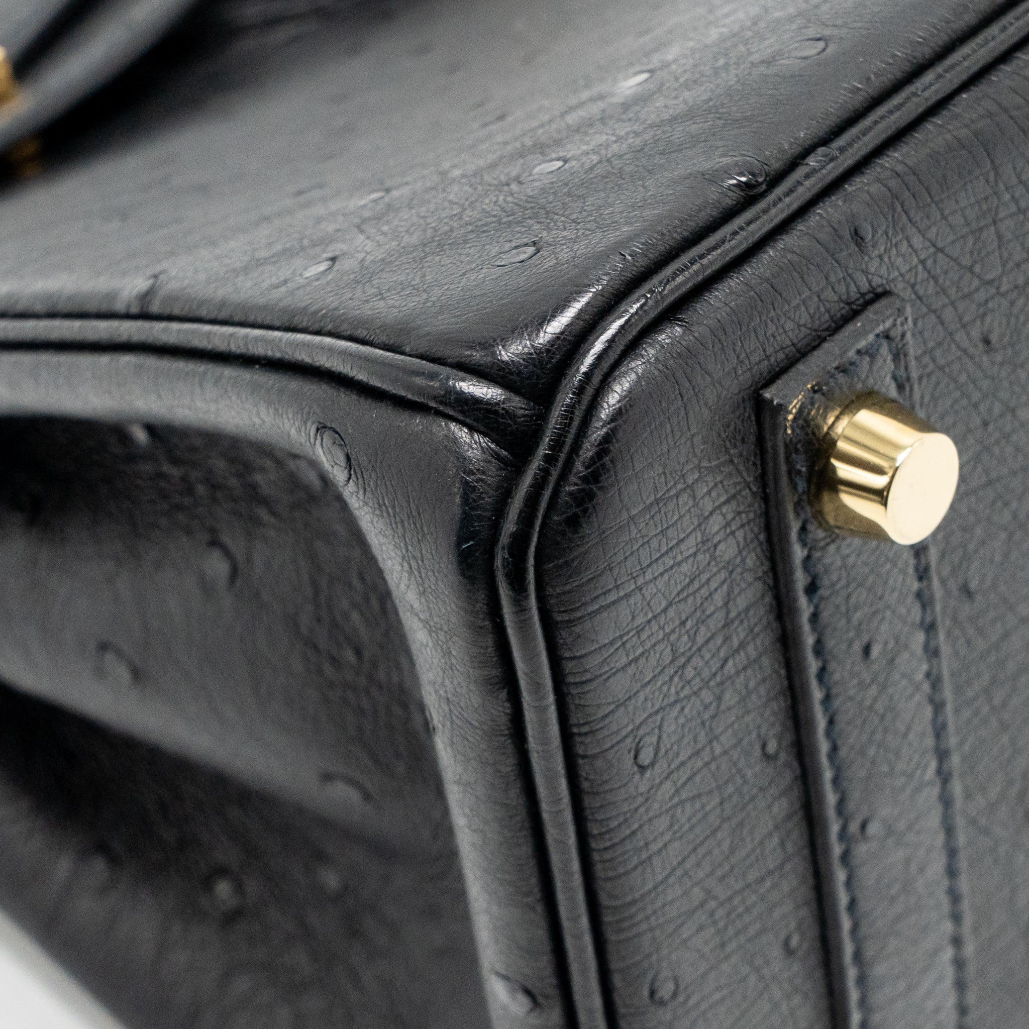 hermes-birkin-25-ostrich-black-ghw-stamp-z
