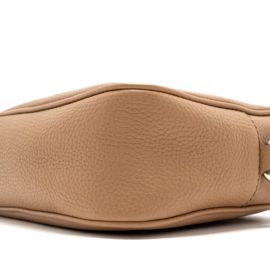 gucci-disco-soho-bag-calfskin-beige-ghw