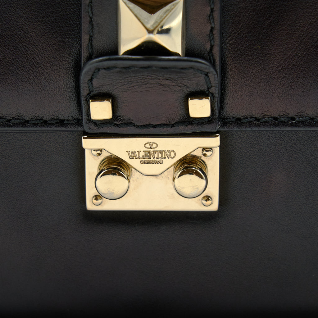 valentino-small-rockstud-crossbody-bag-with-chain-black-lghw