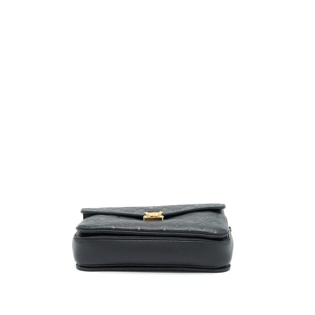 louis-vuitton-pochette-metis-monogram-empreinte-black-ghw