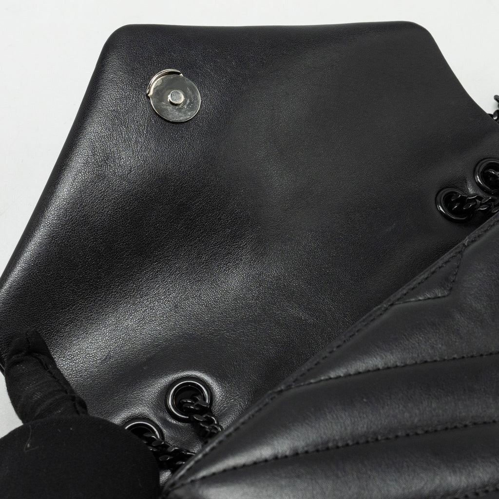 saint-laurent-ysl-small-loulou-bag-calfskin-so-black-1