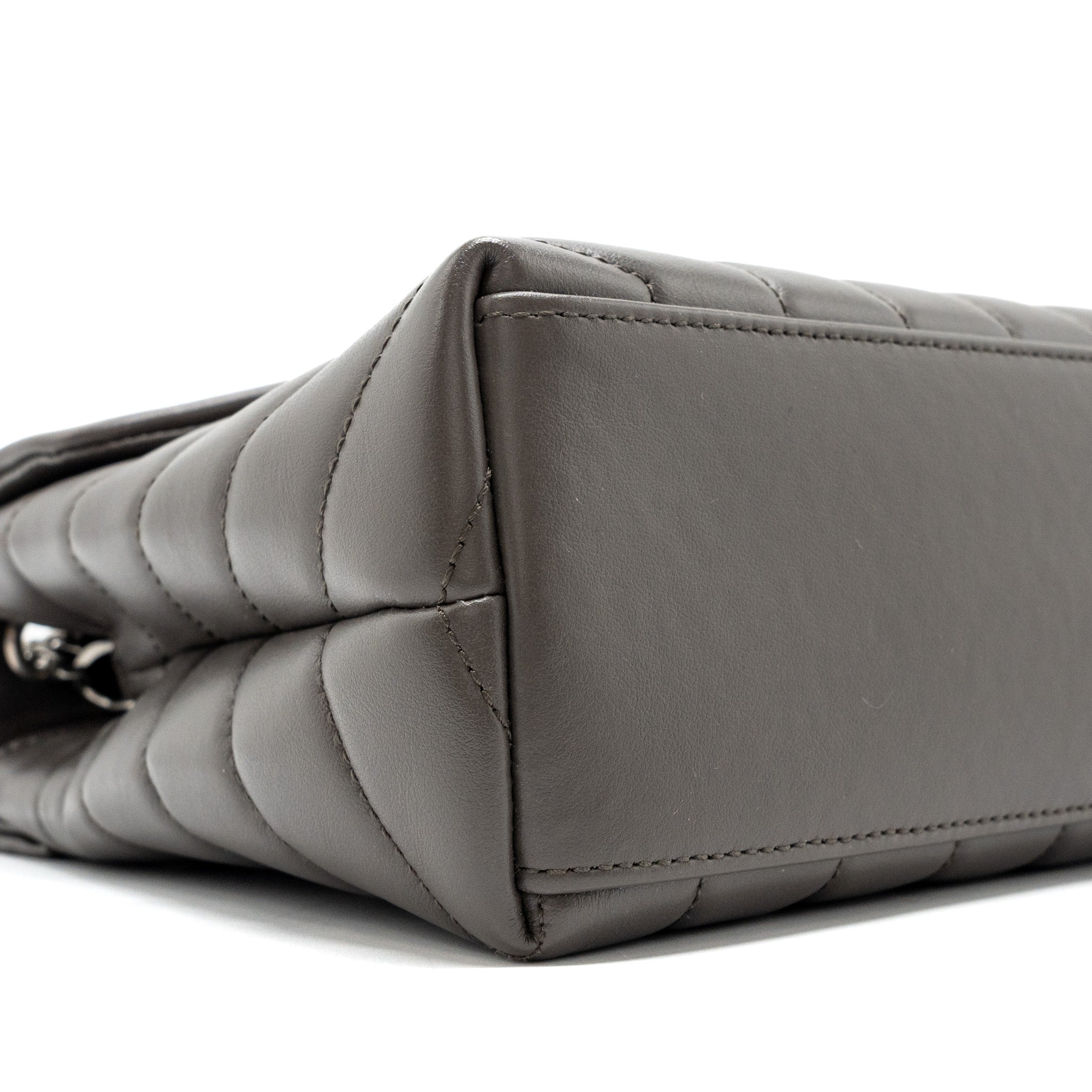 saint-laurent-ysl-small-lou-lou-bag-calfskin-dark-grey-shw