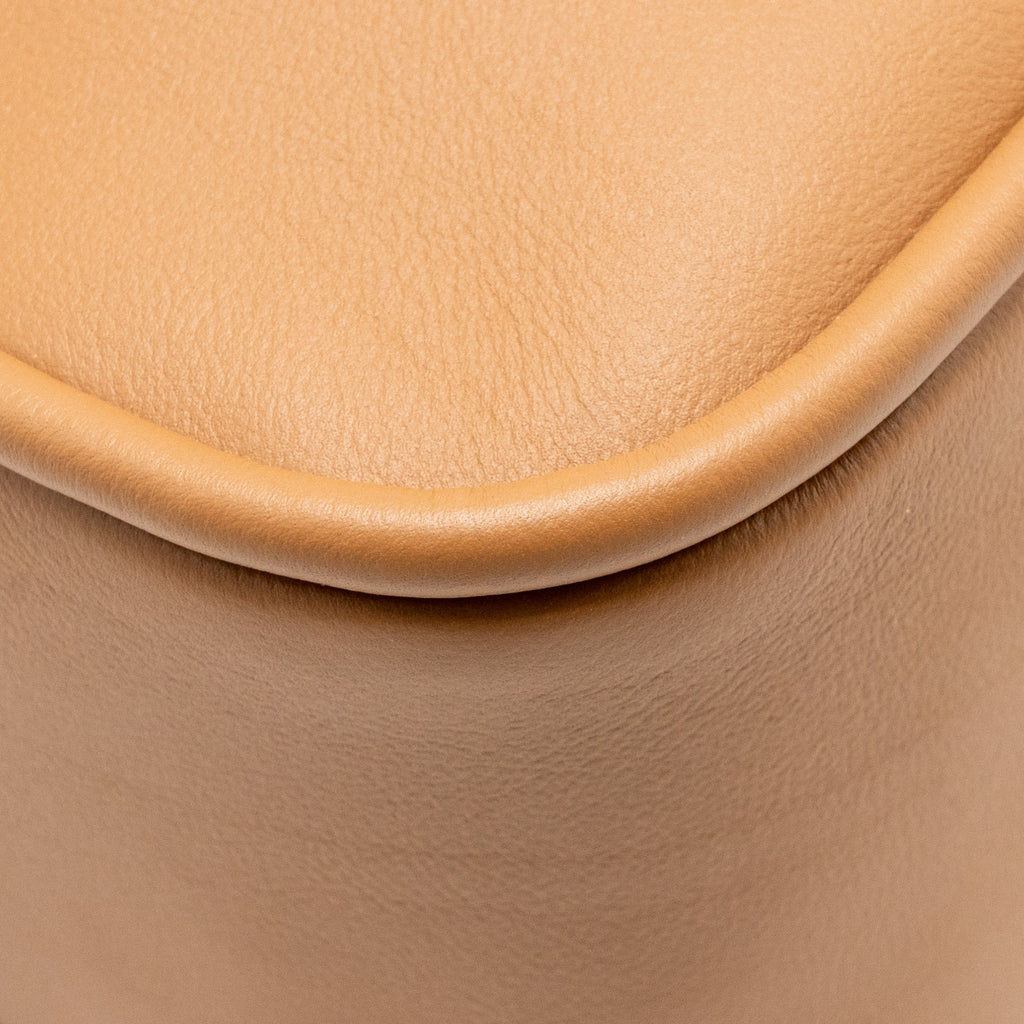 prada-darling-handbag-calfskin-caramel-ghw