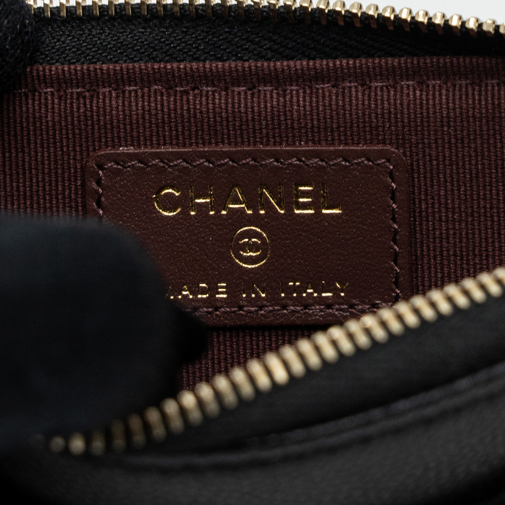 chanel-l-zipper-card-holder-caviar-black-ghw-microchip