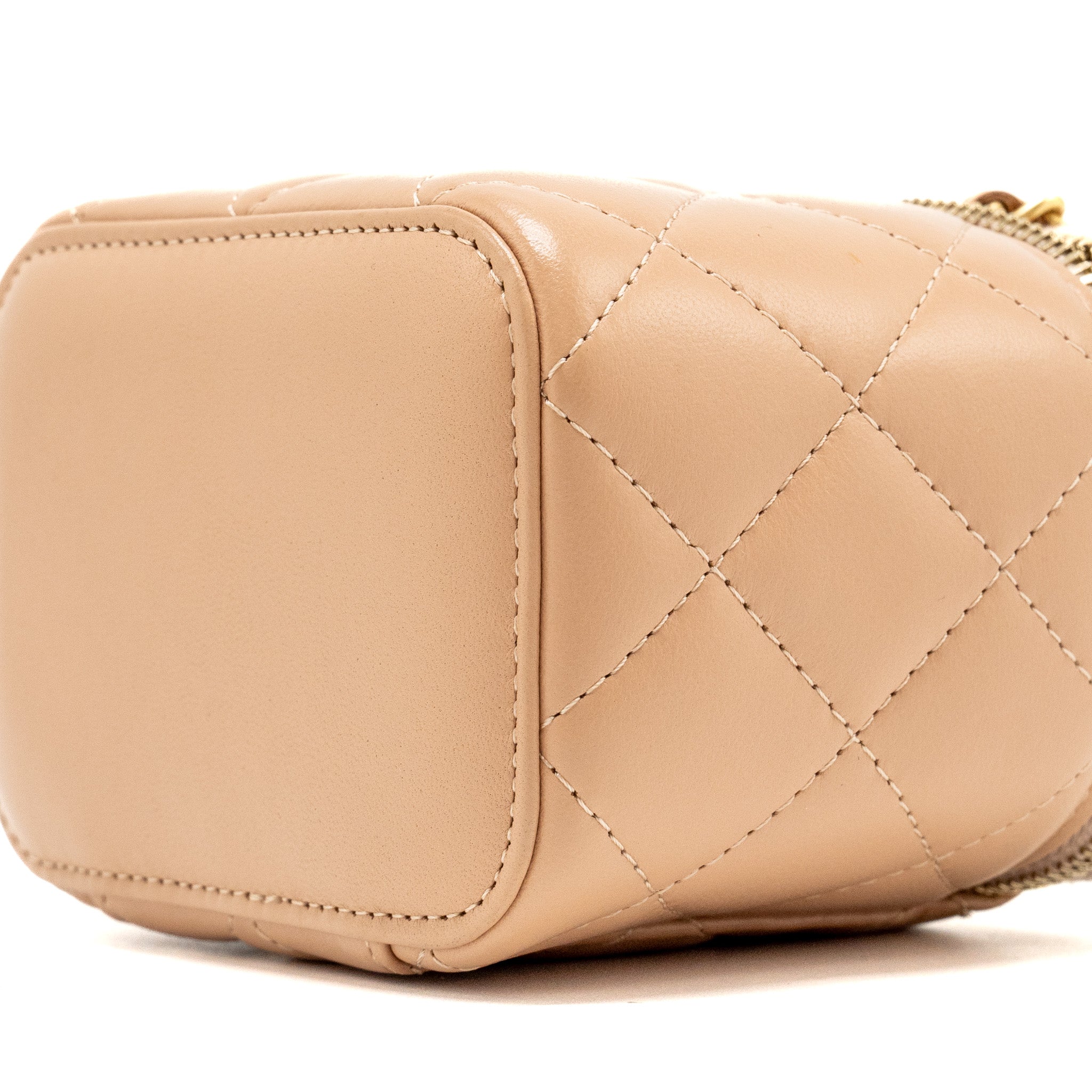 chanel-top-handle-mini-vanity-case-with-chain-lambskin-beige-brushed-ghw