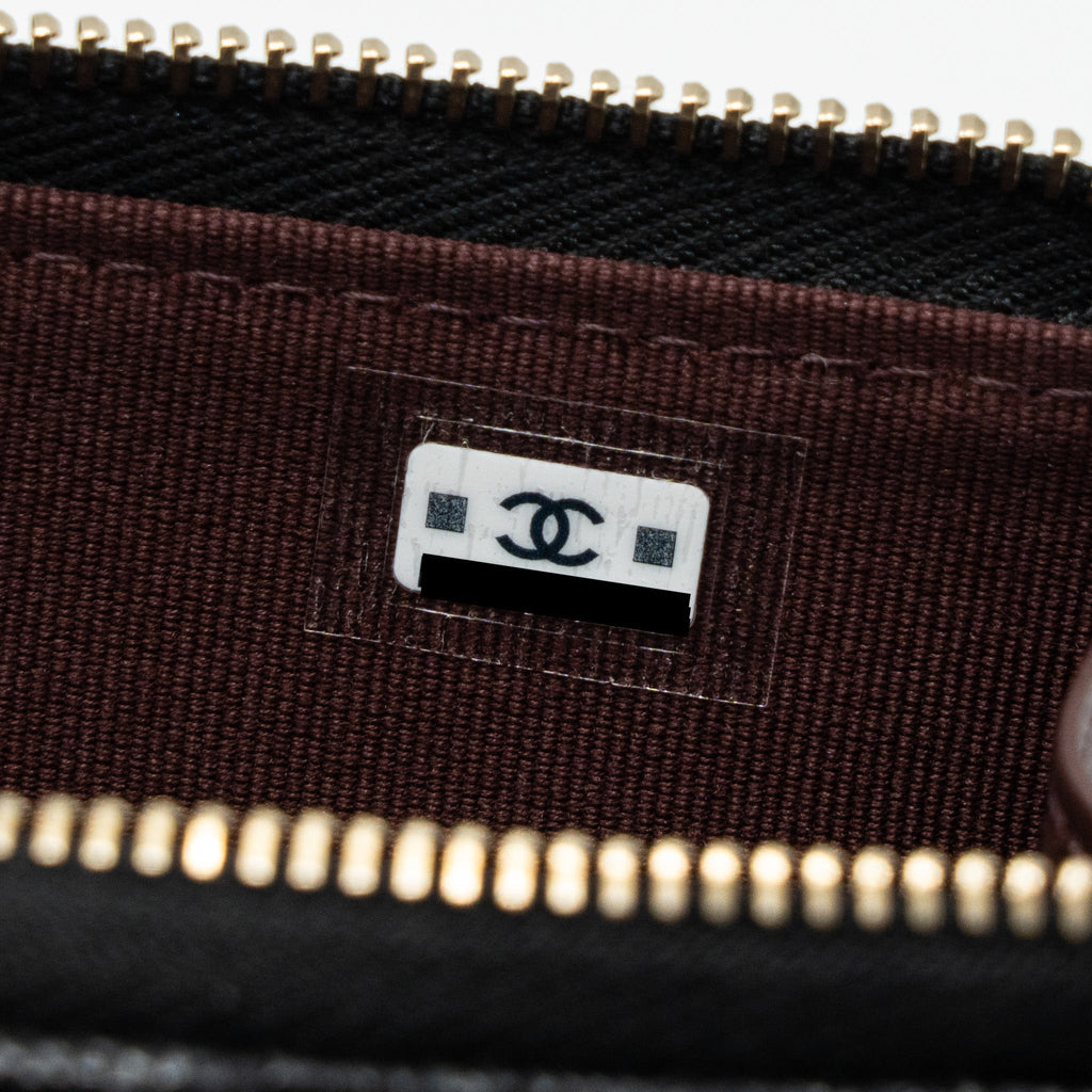 chanel-l-zipper-card-holder-caviar-black-ghw-microchip