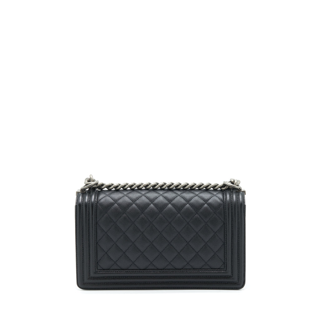 chanel-medium-boy-bag-caviar-black-with-ruthenium-hardware