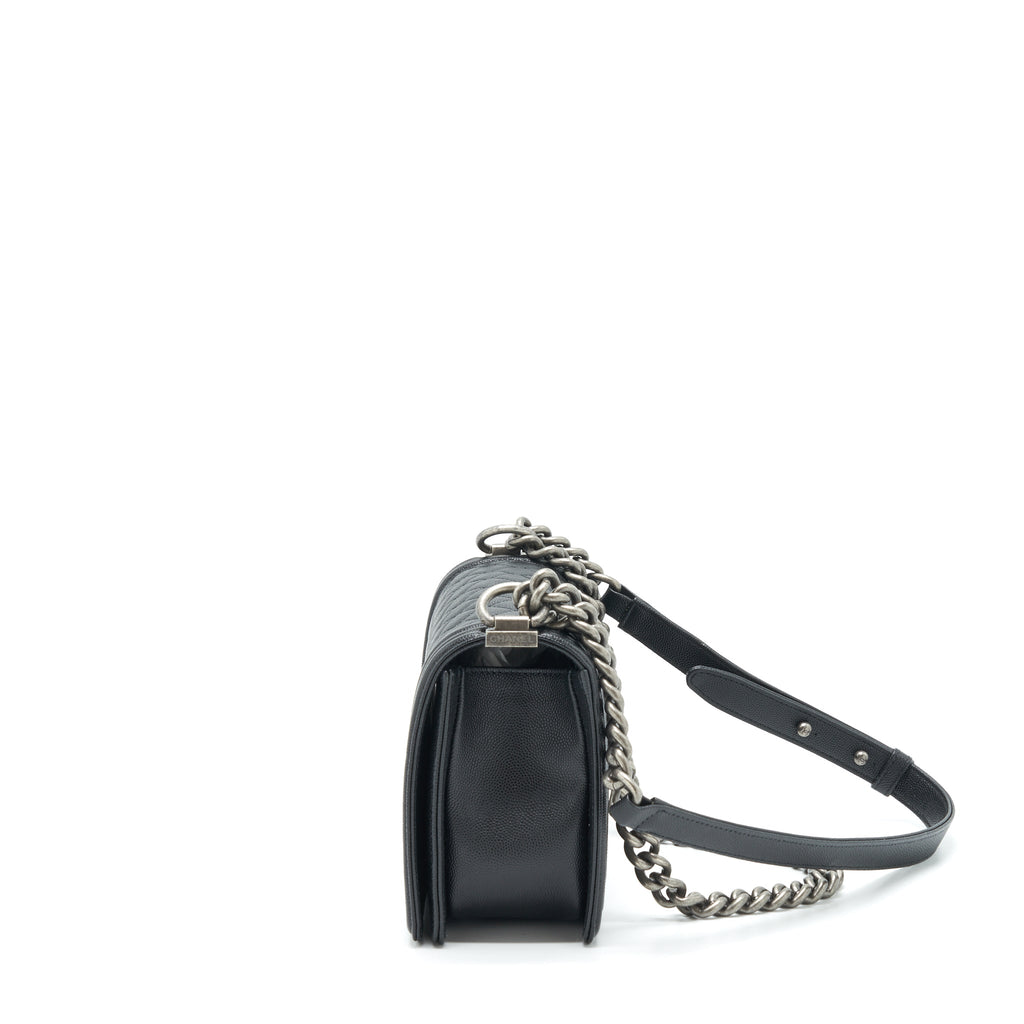 chanel-medium-boy-bag-caviar-black-with-ruthenium-hardware