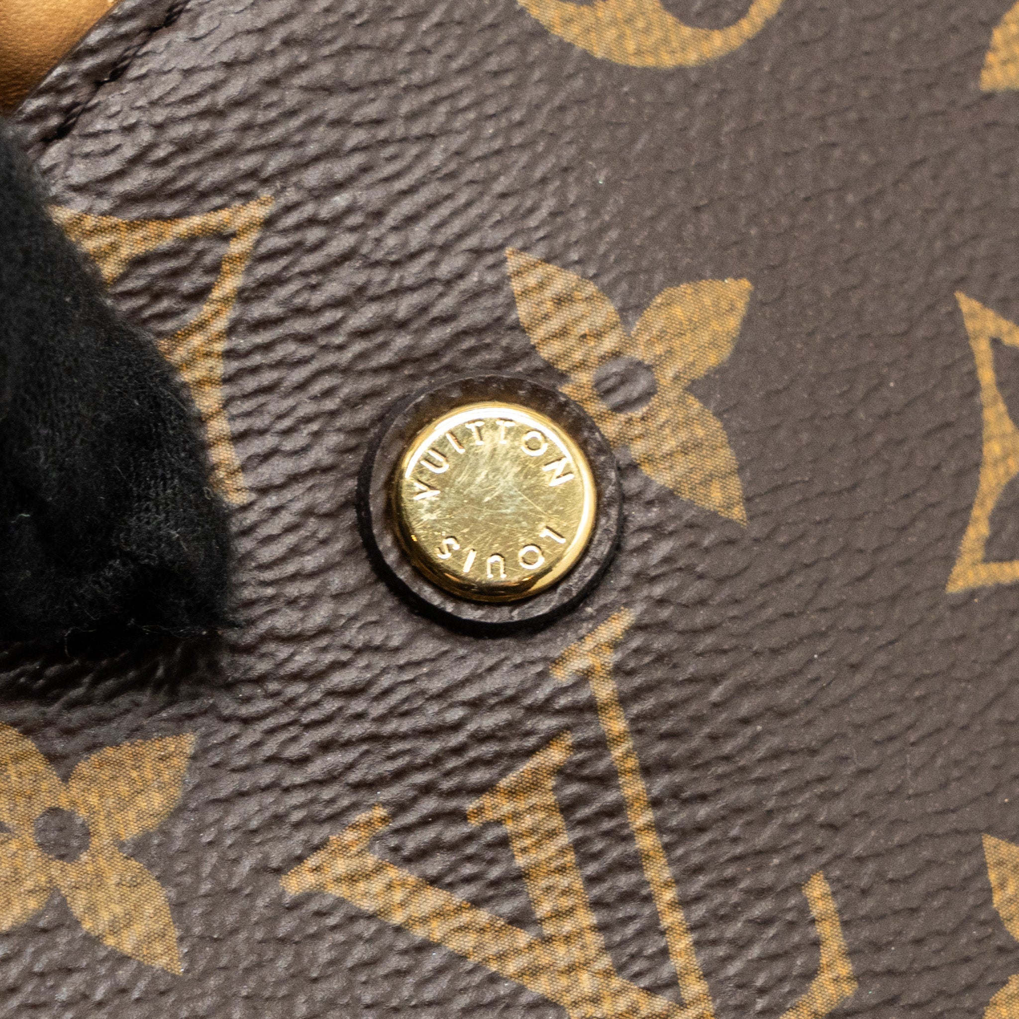 louis-vuitton-montaigne-mm-monogram-canvas-ghw-2