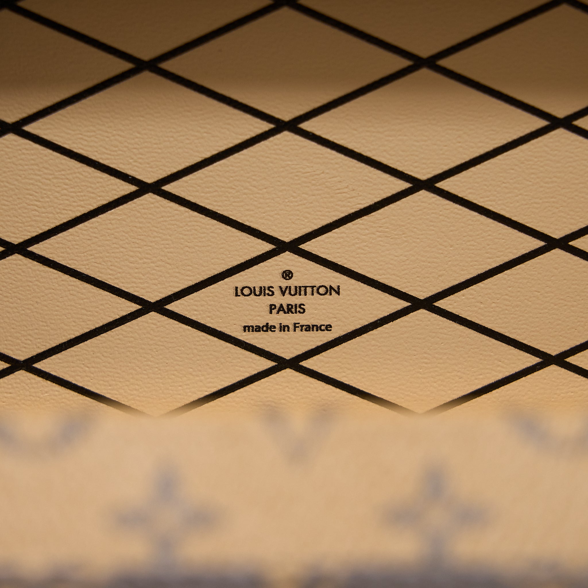louis-vuitton-petite-malle-monagram-reverse-canvas-ghw