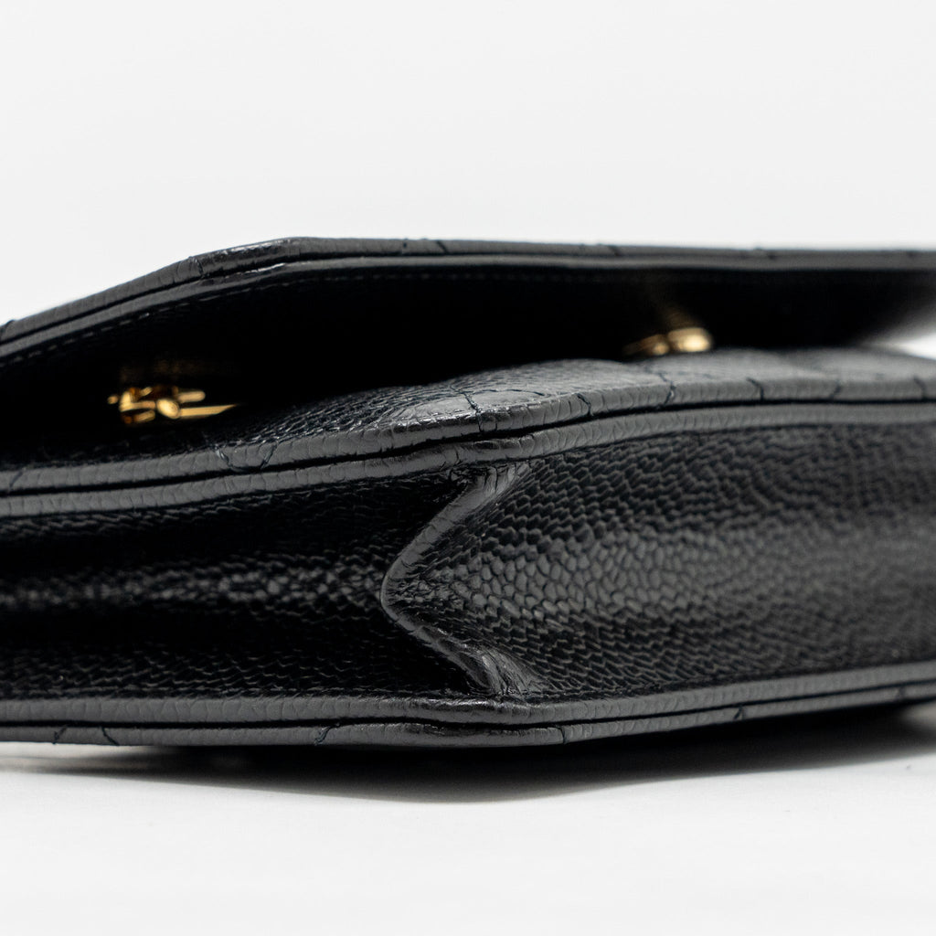 chanel-classic-wallet-on-chain-caviar-black-ghwmicrochip-2