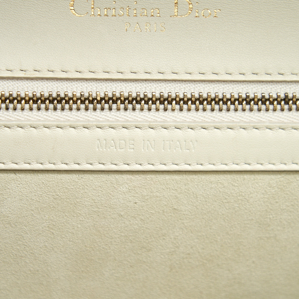dior-diorama-studded-lambskin-small-white-with-ghw