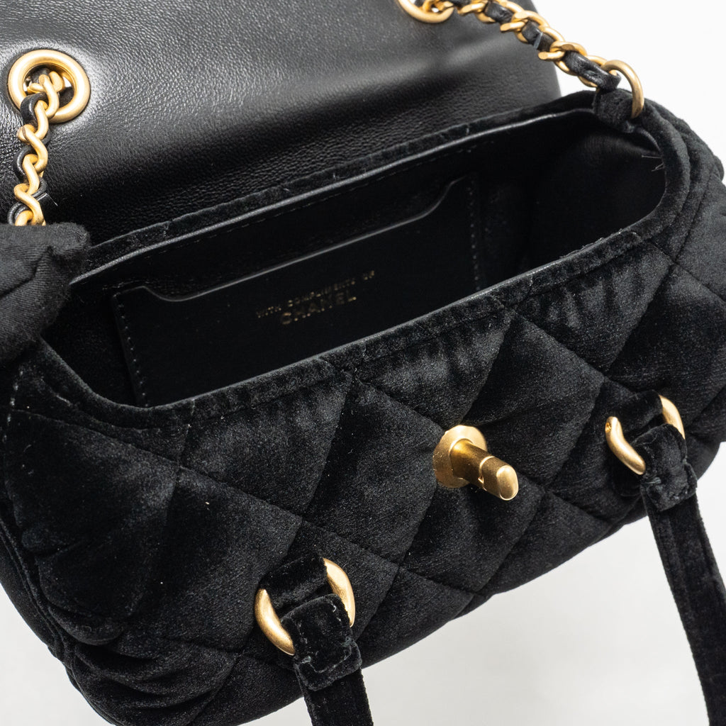 chanel-mini-bowling-clutch-with-chain-velvet-black-ghw-microchip